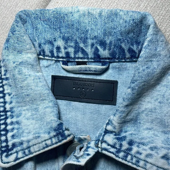 Blank NYC Acid Wash Romper Size XS - Picture 3 of 4